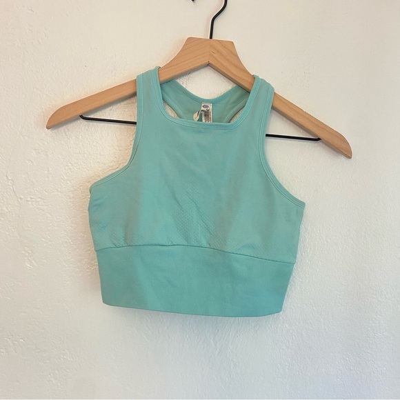 Free people movement with cute back cutout Aqua Tank Top for Women - Picture 1 of 3